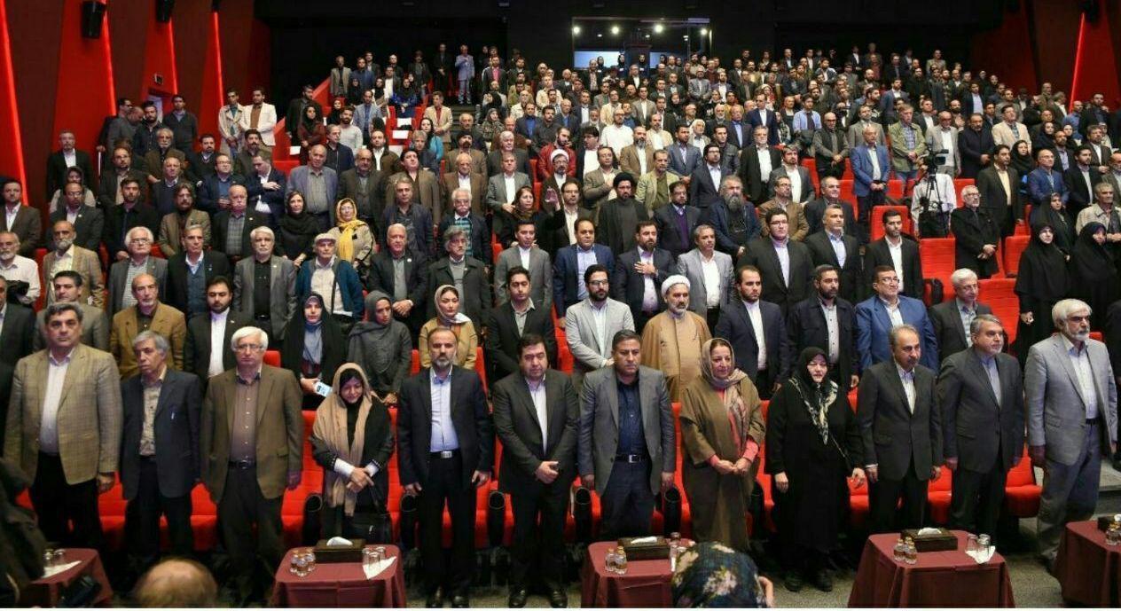 نشست دست اندرکاران فرهنگ، هنر و رسانه با شهر دار تهران
