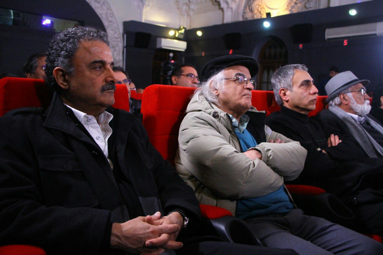 دیدار جمعی از اعضای خانه سینما با شهردار تهران در موزه سینما 4