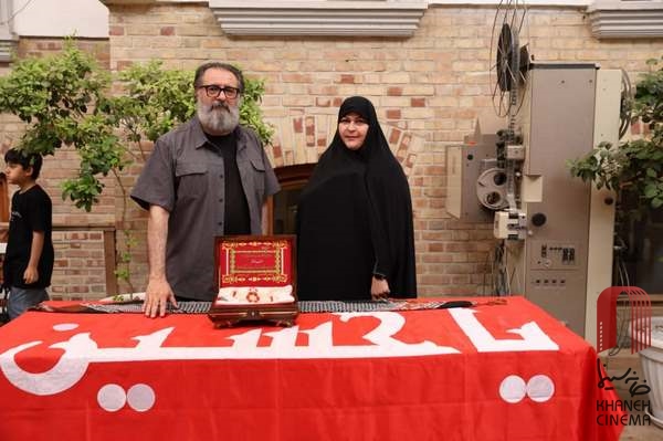 آیین پرچم گردانی در خانه سینما 8