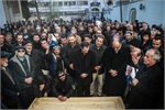 مراسم تشییع پیکر زنده یاد ولی الله مومنی با حضور جمع کثیری از هنرمندان کشور در خانه سینما برگزار شد