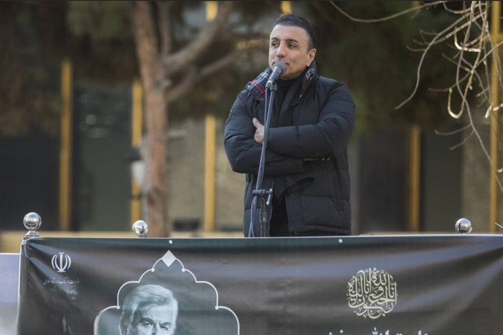 مراسم خاکسپاری زنده یاد «عنایت بخشی»