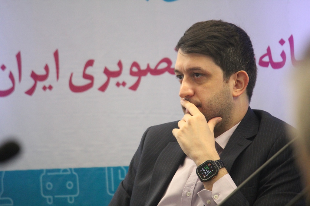 دیدار با مدیران شرکت بیمه دی