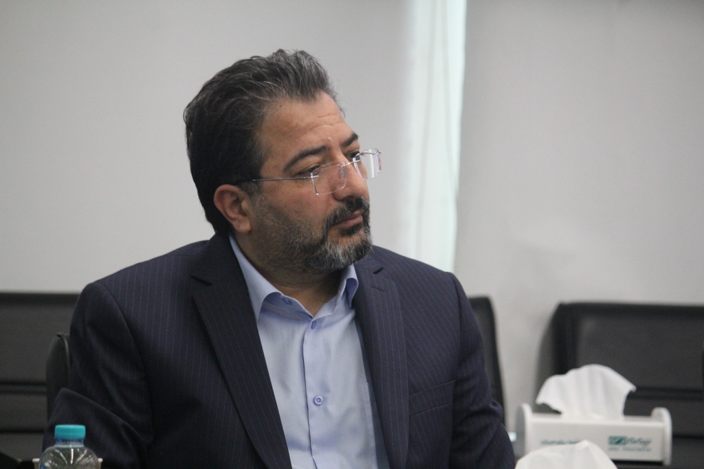 دیدار با مدیران شرکت بیمه دی