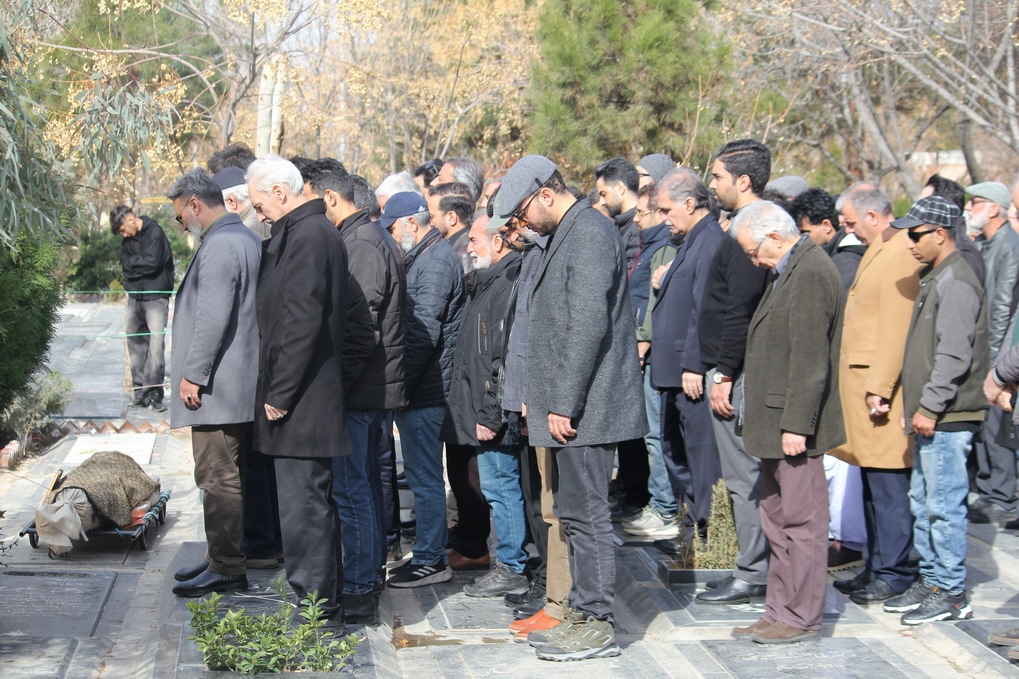 مراسم خاکسپاری زنده یاد «اسفندیار شهیدی»