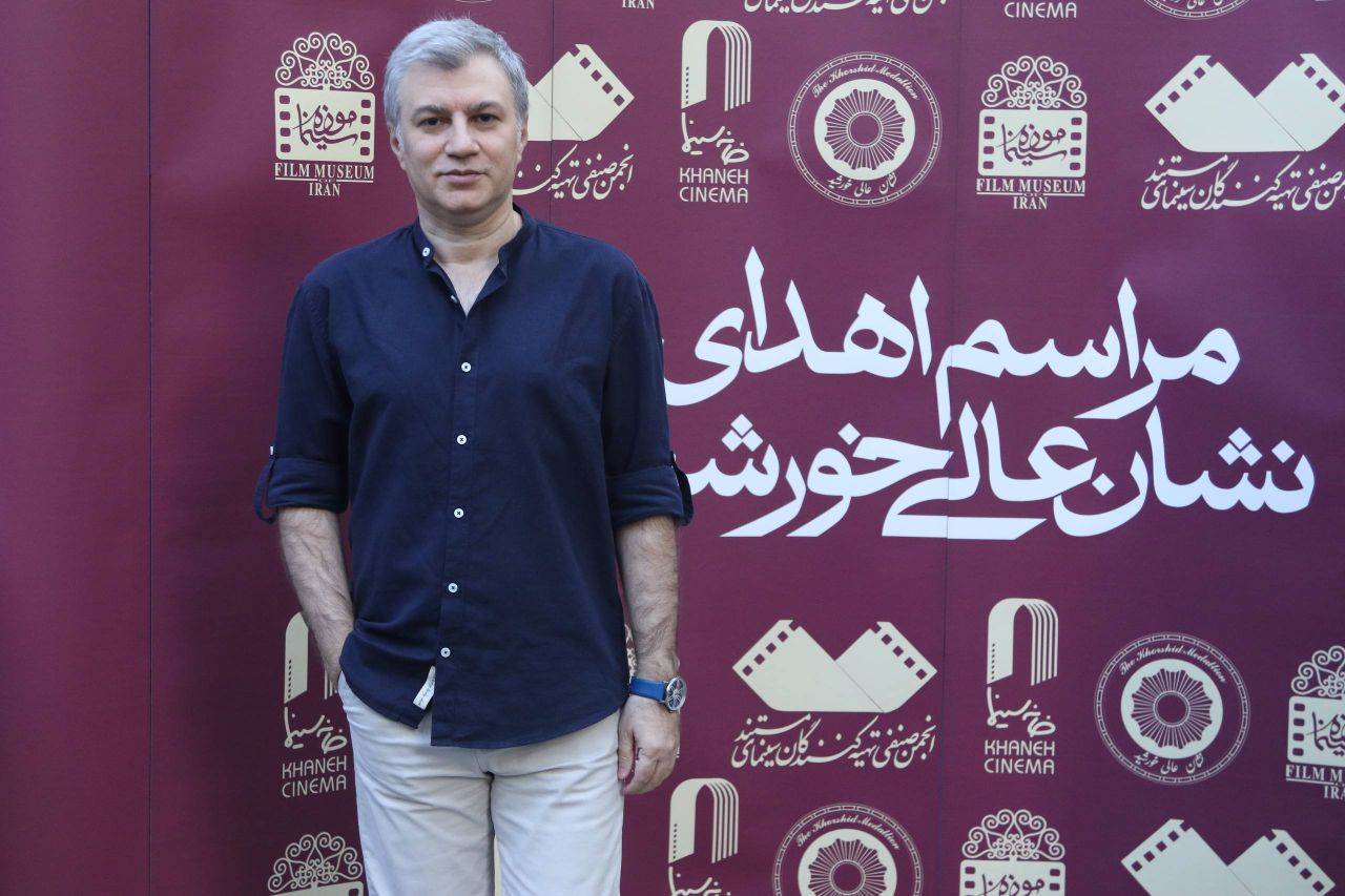 اعطای نشان عالی خورشید