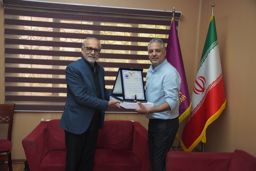 تقدیر رئیس اورژانس کشور از مدیران خانه سینما، تئاتر و موسیقی