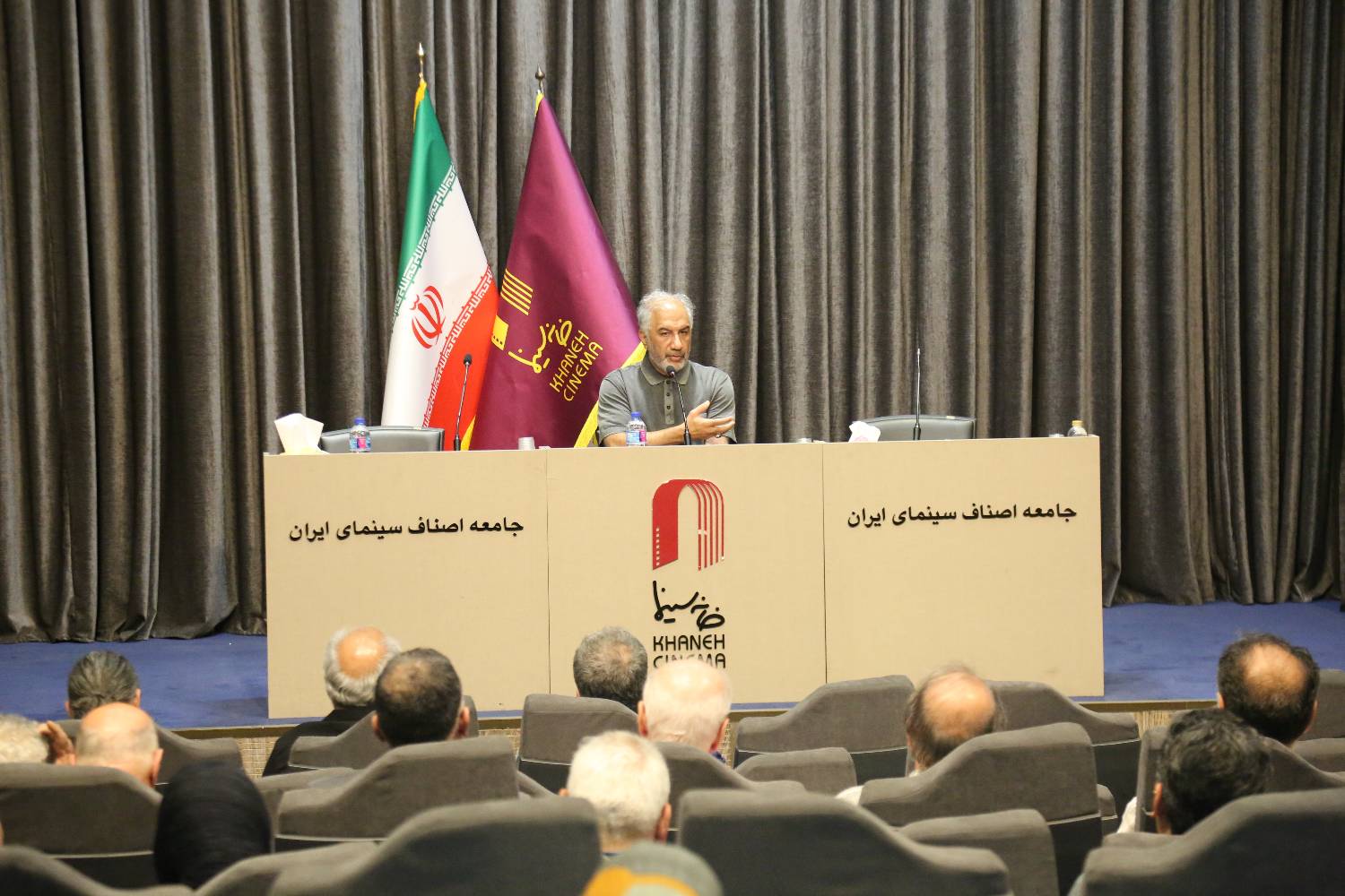 دیدار با روسای صنوف